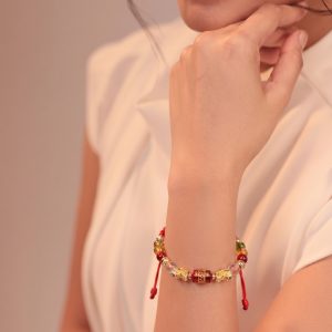 Gelang Permaisuri – Kemewahan Tradisi & Energi Keberuntungan